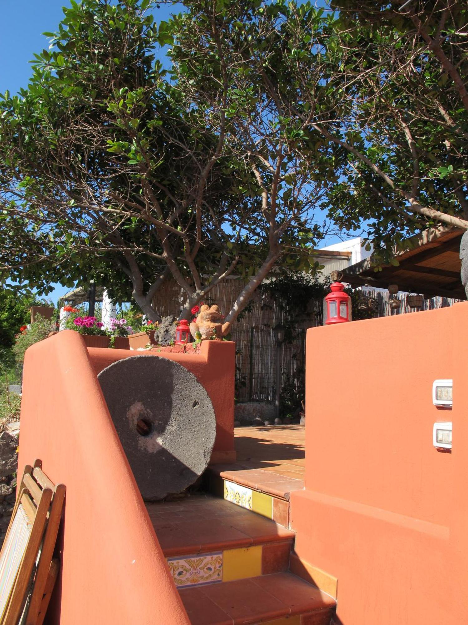 Bed and Breakfast Villino Miraglia Lingua Esterno foto