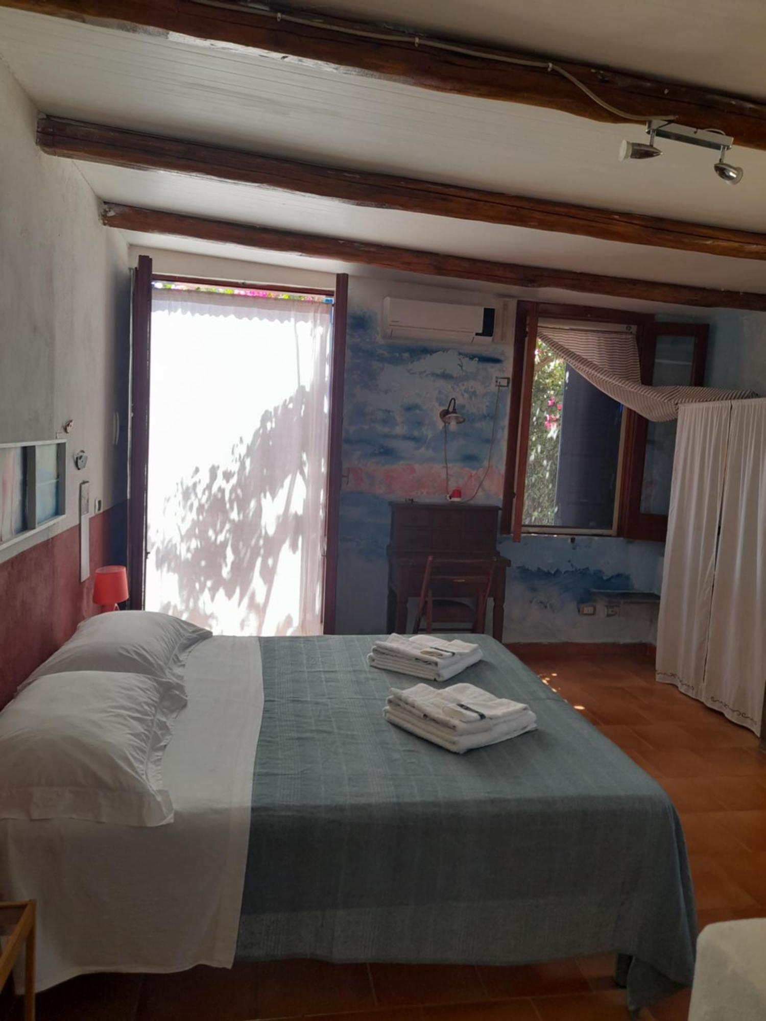 Bed and Breakfast Villino Miraglia Lingua Esterno foto
